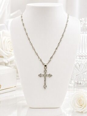 Silver Crystal Cross Pendant Necklace Women Jewelry